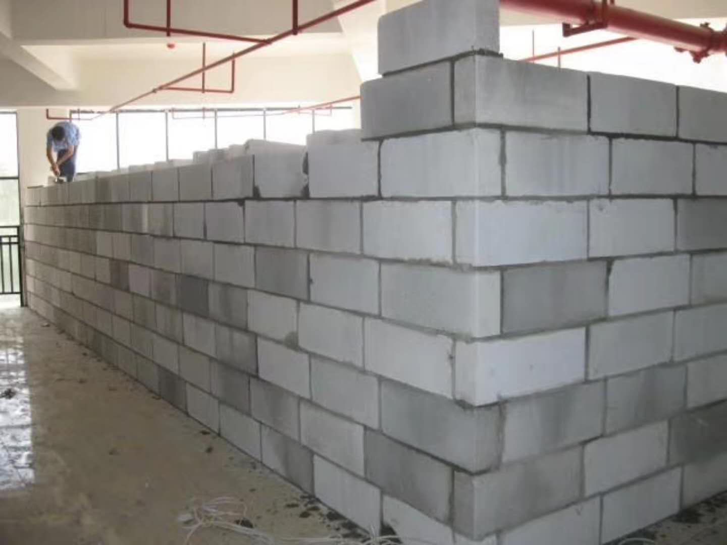 腾欣蒸压加气混凝土砌块承重墙静力和抗震性能的研究